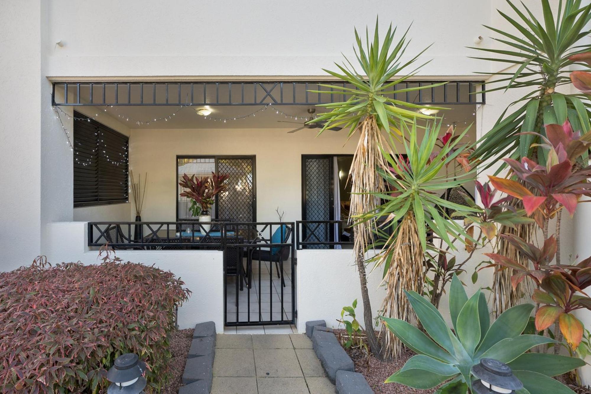 Breakwater 13 Apartment Townsville